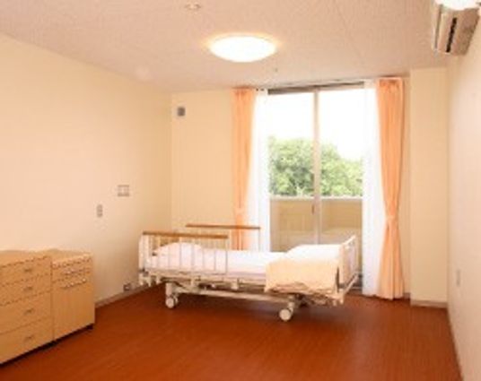 窓がある明るい居室
