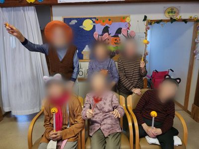 笑顔の集まりラウンジ