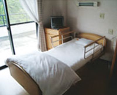 ベッドのある居室