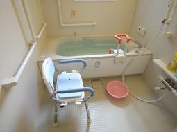 バリアフリー浴室設備