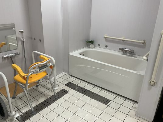 バリアフリー浴室設備