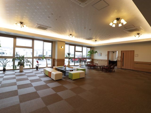 広々とした共有リビング