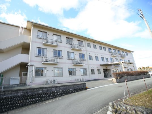 清潔な外観の建物