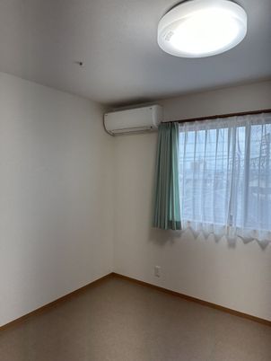 職員募集の居室