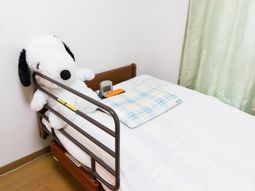 寝室の添い寝クッション