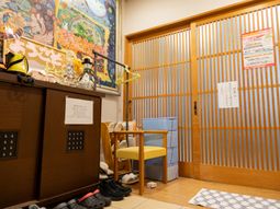 玄関ホール