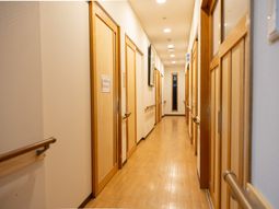 安全な通路の廊下
