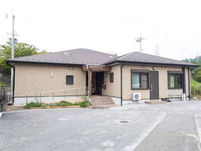 温かみのある建物外観