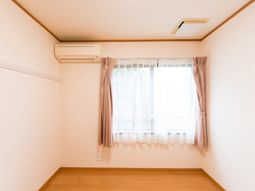 明るい空間の居室