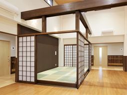 和風の明るい居室