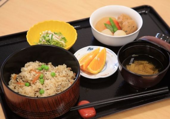 栄養満点の手作り食事