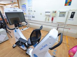 機能訓練用のエクササイズバイク