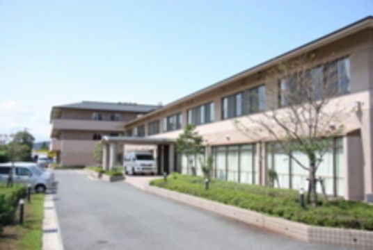 明るく広い外観