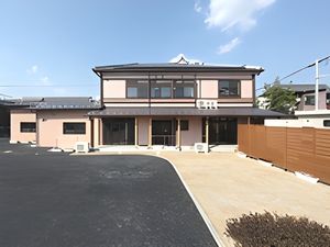 和風の建物外観
