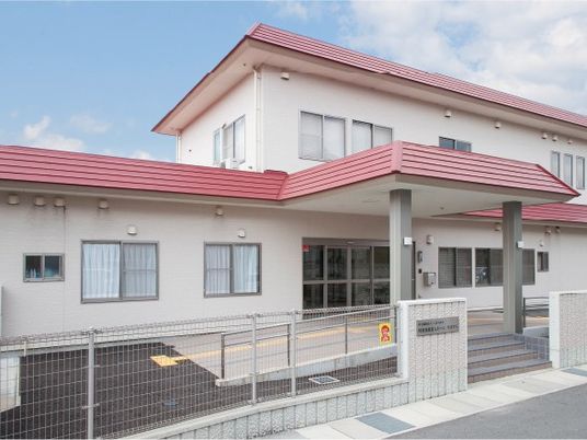 外観の建物正面  
