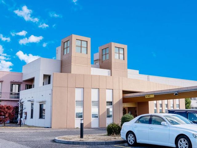 快適な外観 外観 広々とした外観が魅力です。敷地内には駐車場が完備されており、アクセスも便利です。