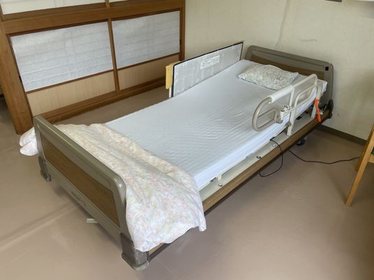 落ち着いた雰囲気の居室