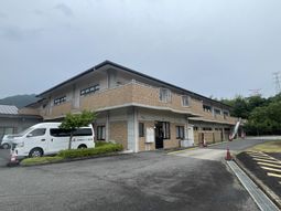 施設の外観