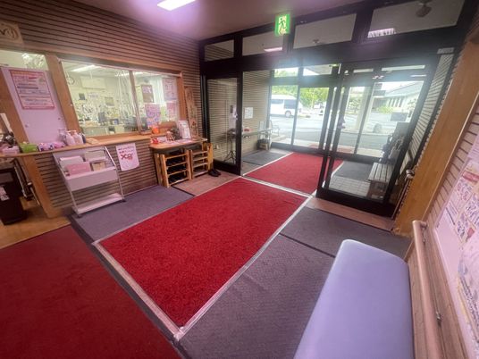 広々としたエントランス