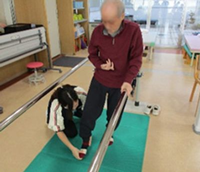 姿勢訓練中の様子