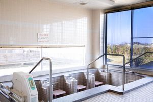 明るい浴室