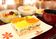 彩り豊かな食事のプレート
