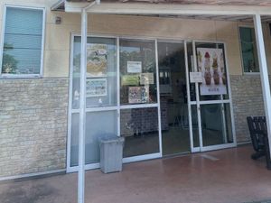 店舗風の出入口  