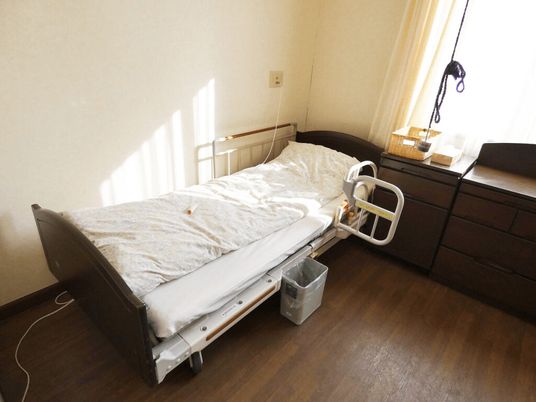簡素な居室