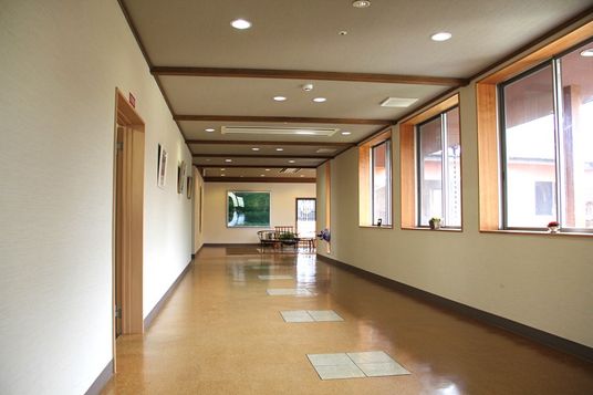 明るい廊下