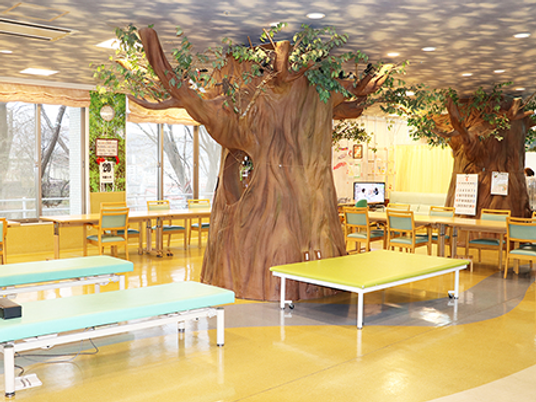明るい食堂の空間  