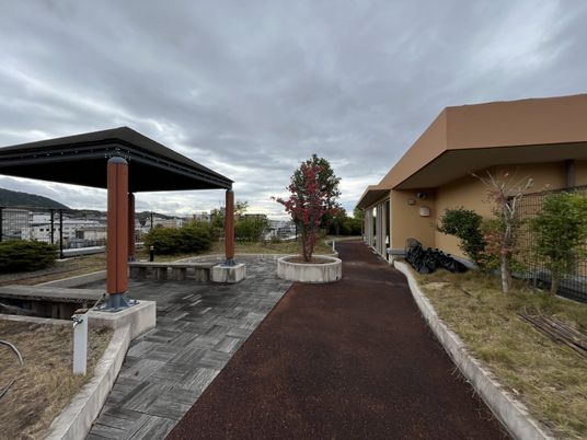 開放感のある屋上庭園