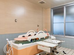 最新設備の浴室