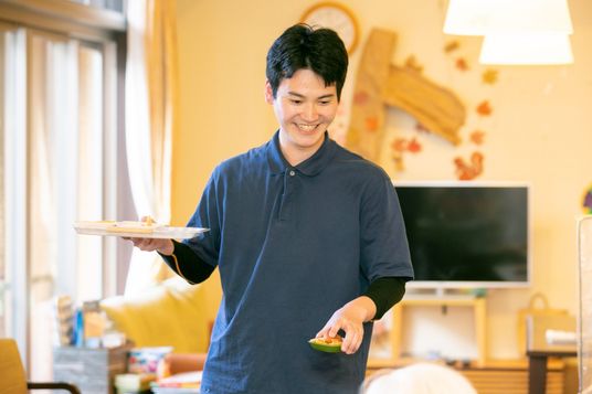 笑顔のスタッフが談笑する場所