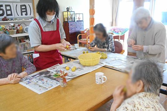 和やかな集まりの様子
