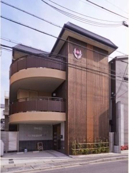 モダンな建物の外観