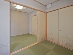清潔な和室の空間