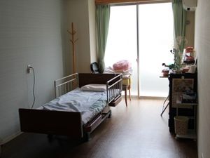 居室の光あふれる様子