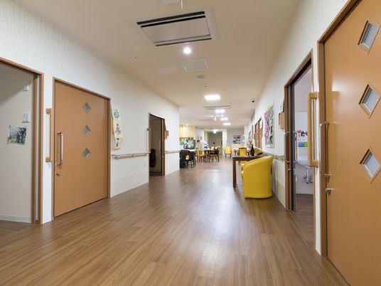 明るく広い共用廊下