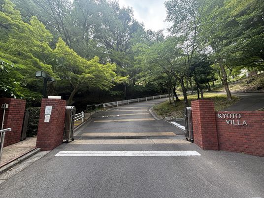 緑豊かなエントランス