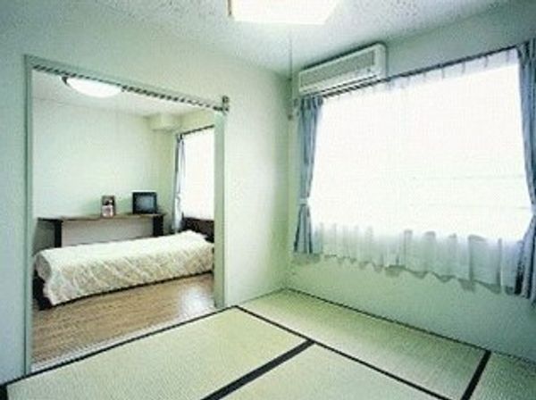 明るい和洋室