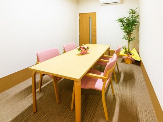 暖かみのある居室の角度