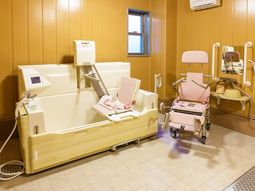 快適な介護用浴室