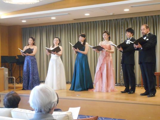 演奏会中のラウンジ