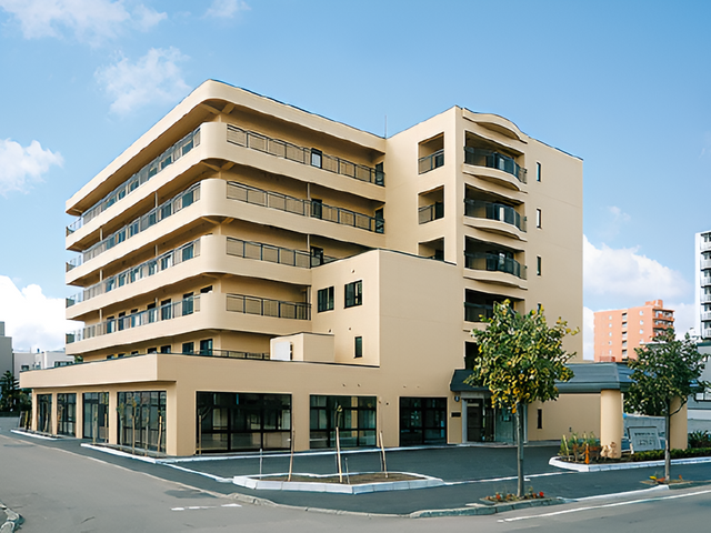 外観 外観 広々とした設計で、交通アクセスが便利な場所に位置しています。建物は快適に過ごせる環境を提供します。