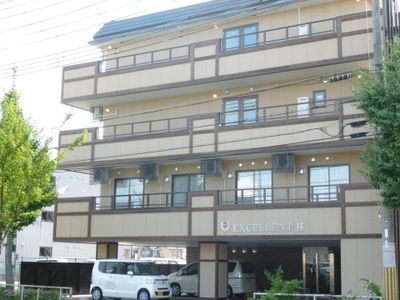 清潔感のある建物の外観