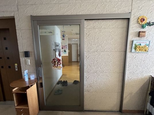 広い廊下の入口