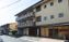 落ち着いた建物の外観