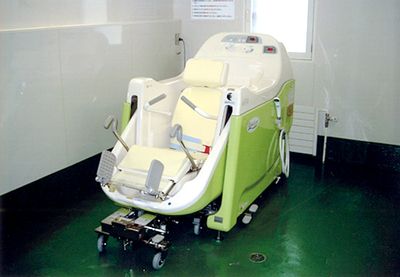 最新設備の浴室