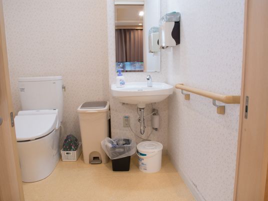 バリアフリーなトイレ空間