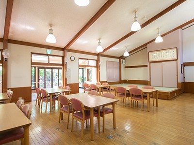 医療法人啓誠会 デイサービスセンター やすらぎの外観